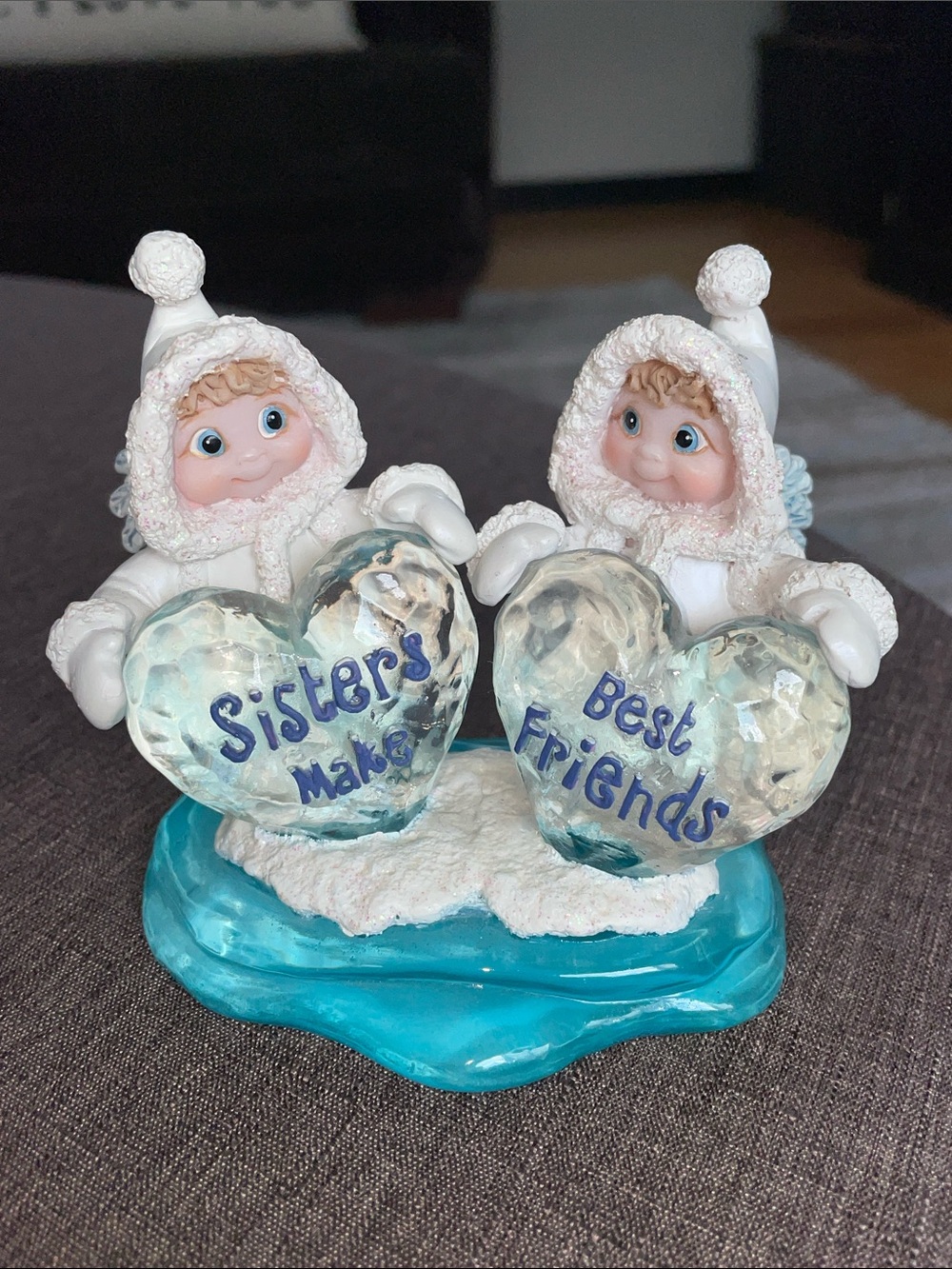 Dreamsicles Northern Lights "Sisters Make Best Friends” 60124